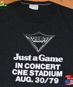 1979 Triumph Vintage Rare Toronto Canada Concert 70’S 80’S Original Rock Tour Tee T Shirt Tshirt (M Hoodie Sweatshirt