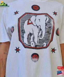 1989 10 000 Maniacs Blind Man’s Zoo Tee T-Shirt Classic 1989 10 000 Maniacs Blind Man’s Zoo Tee T-Shirt Classic