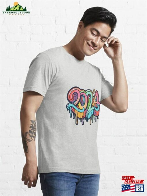 2024 New Year Essential T-Shirt Sweatshirt