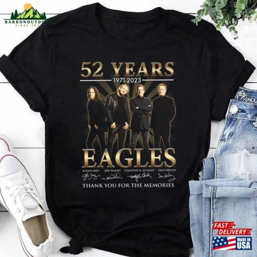 52 Years 1971 2023 Eagles Band Signatures T-Shirt Shirt Fan Gifts Unisex