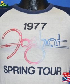 70S Foghat Spring Tour 1977 T Shirt Small Classic T-Shirt