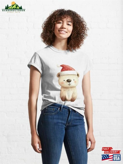 A Cute Bear In Red Christmas Hat Classic T-Shirt Unisex