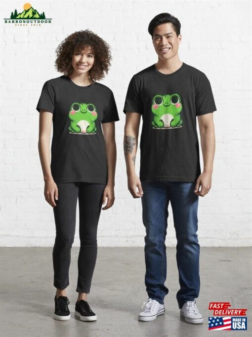 A Green Frog With Big Essential T-Shirt Classic Unisex