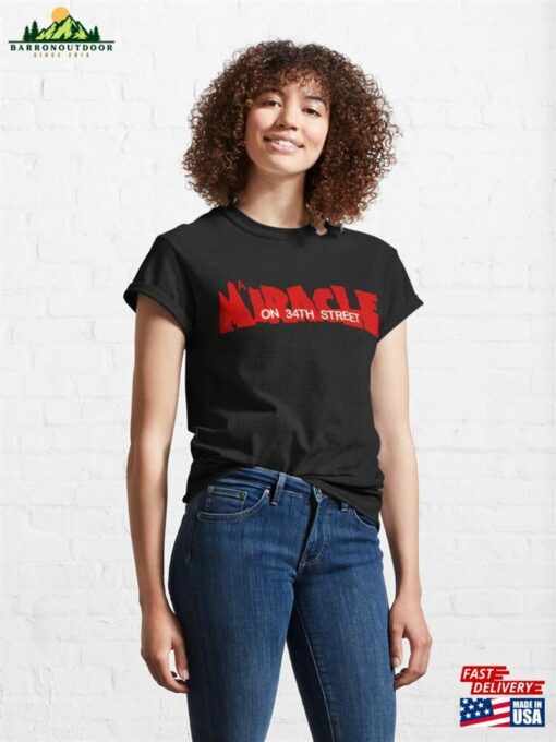 A Miracle On 34Th Street (Horror Title) Classic T-Shirt Sweatshirt