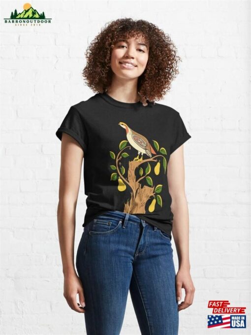 A Partridge In Pear Tree Classic T-Shirt Unisex