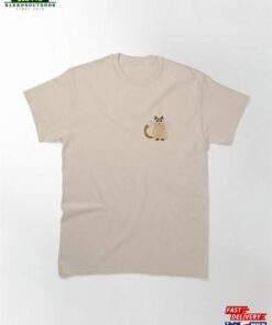 A Yarn Cat Classic T-Shirt Sweatshirt