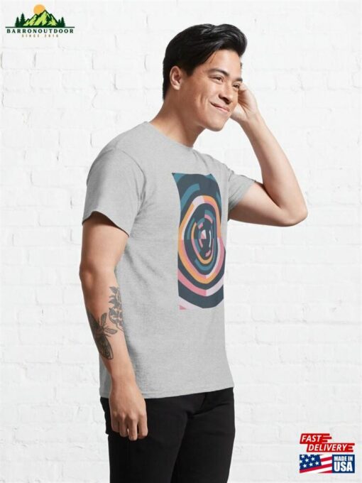 Abstract Geometric Pattern Tunnel Style Classic T-Shirt Unisex