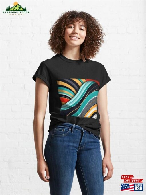 Abstract Wave Pattern Classic T-Shirt