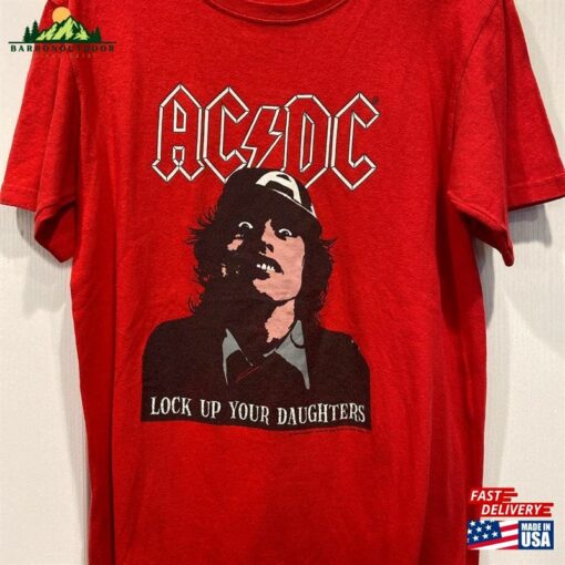 Ac Dc Lock Up Your Daughters 2004 Tour T-Shirt Size Small Red Free Shipping Usa Classic Hoodie