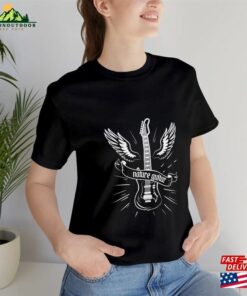 Acoustic Guitar T-Shirt Musician Tee Think Out Loud Apparel Player Shirt Gift For Men Cool Band Music Lover Artist Man Classic Acoustic Guitar T-Shirt Musician Tee Think Out Loud Apparel Player Shirt Gift For Men Cool Band Music Lover Artist Man Classic