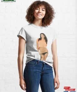 Adriana Chechik Classic T-Shirt Unisex Sweatshirt