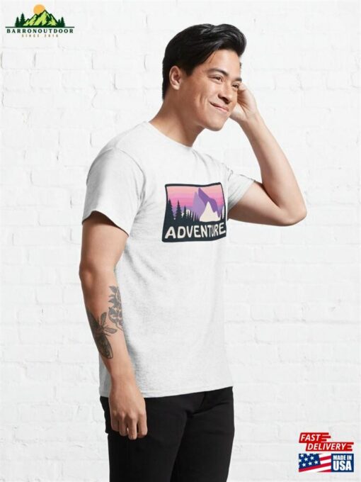 Adventure Classic T-Shirt Sweatshirt