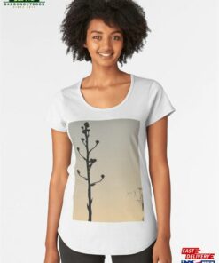 Agave Silhouette Premium Scoop T-Shirt Sweatshirt