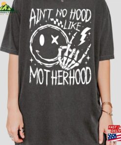 Ain't No Hood Like Motherhood Shirt Retro Mama Rock Mom Unisex Sweatshirt 2 Aint No Hood Like Motherhood Shirt Retro Mama Rock Mom Unisex Sweatshirt 3