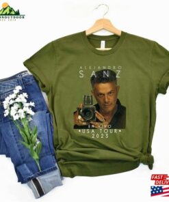 Alejandro Sanz En Vivo Usa Tour 2023 Latino Pop Unisex Sweatshirt 3 Alejandro Sanz En Vivo Usa Tour 2023 Latino Pop Unisex Sweatshirt 4