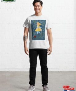 Alice Through The Looking Glass Slays Jabberwocky Classic T-Shirt Sweatshirt 2 Alice Through The Looking Glass Slays Jabberwocky Classic T Shirt Sweatshirt 3