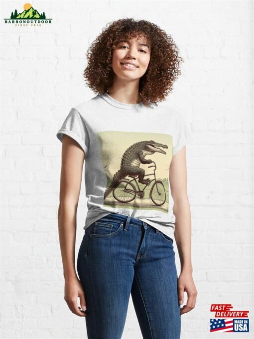 Alligator On A Bike Classic T-Shirt Sweatshirt