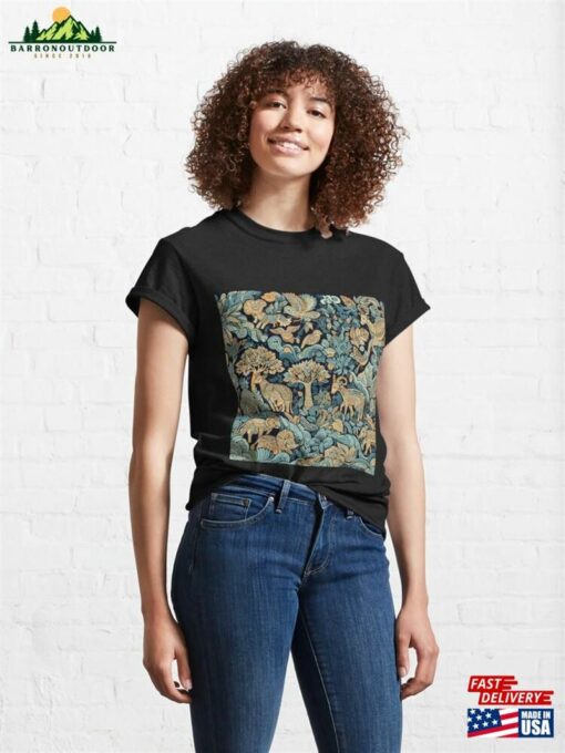 An Elegant Forest Of Majestic Creatures In Kalamkari Design Classic T-Shirt Hoodie