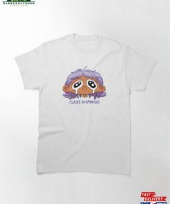 (Cries In Spanish) Classic T-Shirt Hoodie