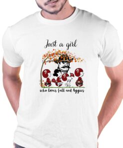 Just A Woman Who Loves Fall And Aggies Peanuts Cartoon T-shirt