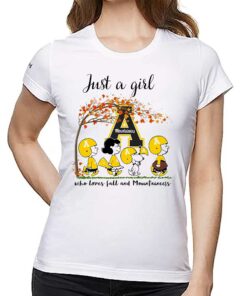 Just A Woman Who Loves Fall And Appalachian State Mountaineers Peanuts Cartoon T-shirt