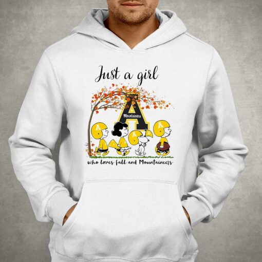 Just A Woman Who Loves Fall And Appalachian State Mountaineers Peanuts Cartoon T-shirt