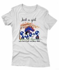 Just A Woman Who Loves Fall And Boise State Broncoss Peanuts Cartoon T-shirt