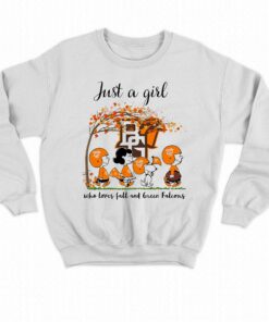 Just A Woman Who Loves Fall And Bowling Green Falcons Peanuts Cartoon T shirt 4