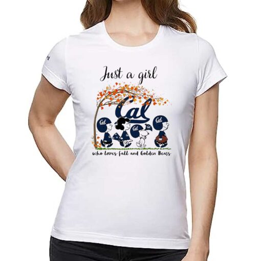 Just A Woman Who Loves Fall And California Golden Bears Peanuts Cartoon T-shirt