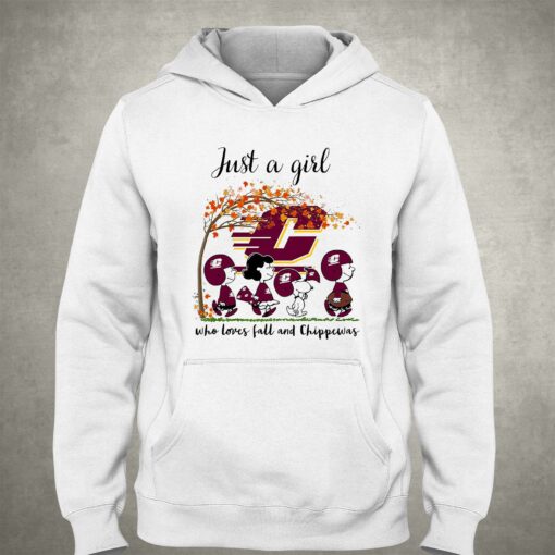 Just A Woman Who Loves Fall And Central Michigan Chippewas Peanuts Cartoon T-shirt