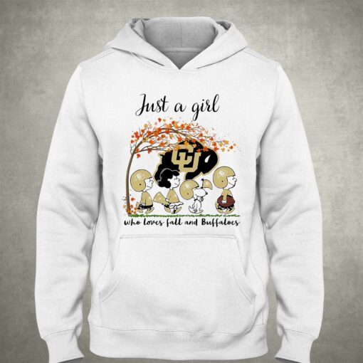 Just A Woman Who Loves Fall And Colorado Buffaloes Peanuts Cartoon T-shirt