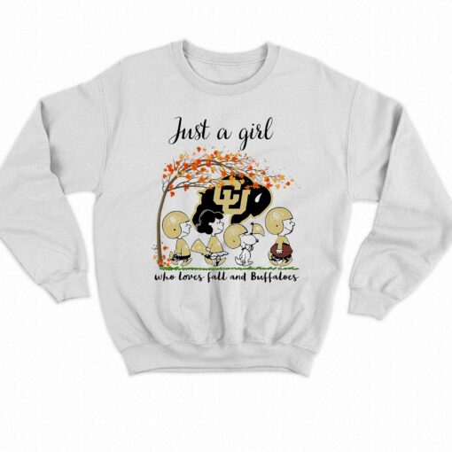 Just A Woman Who Loves Fall And Colorado Buffaloes Peanuts Cartoon T-shirt