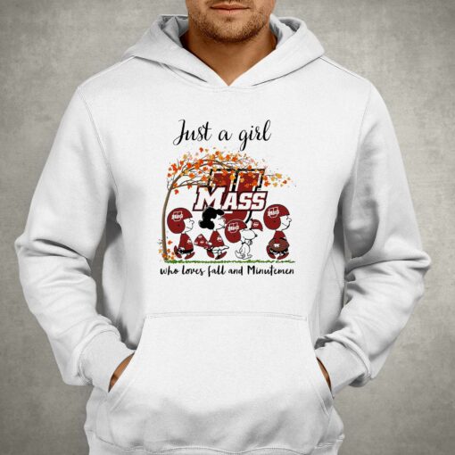 Just A Woman Who Loves Fall And Umass Minutemen Peanuts Cartoon T-shirt