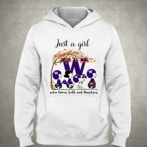 Just A Woman Who Loves Fall And Washington Huskies Peanuts Cartoon T-shirt