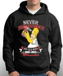 Never Underestimate An Old Man Who Loves The Simpsons Milwaukee Logo Shirt 2 Never Underestimate An Old Man Who Loves The Simpsons Milwaukee Logo Shirt 3 1