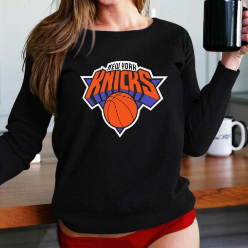 New York Knicks 2023 City Edition Two Peat Headline Shirt