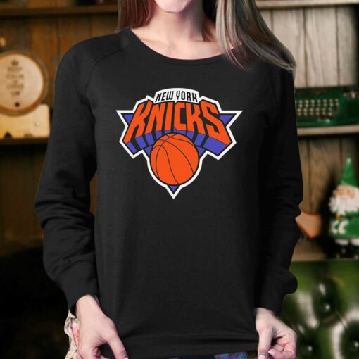 New York Knicks 2023 City Edition Two Peat Headline Shirt