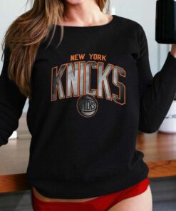 New York Knicks Fanatics Branded Arch Smoke T-shirt