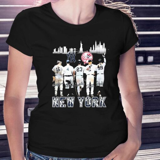 New York Yankees Skyline Players Signatures Shirt