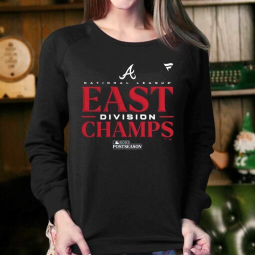 Official Atlanta Braves Nl East Division Champions 2023 Locker Room T-shirt Sweatshirt Hoodie