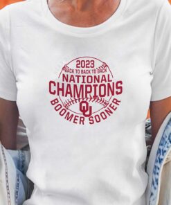 Oklahoma Sooners Three-peat Ncaa Softball Women’s College World Series Champions Hometown T-shirt Oklahoma Sooners Three-peat Ncaa Softball Women’s College World Series Champions Hometown T-shirt