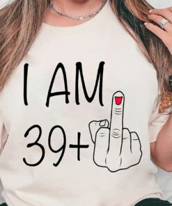 Personalisation I Am 39middle Finger T-shirti Am 29 Middle Personalisation I Am 39middle Finger T-shirti Am 29 Middle