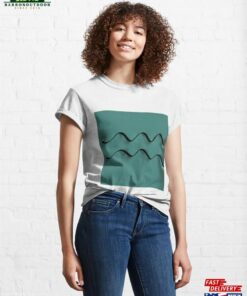 Aquarius Classic T Shirt Hoodie 1