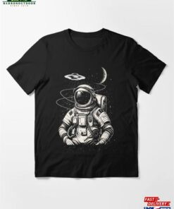 Astronaut Galaxy Essential T-Shirt Classic Sweatshirt