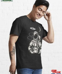Astronaut Galaxy Essential T-Shirt Classic Sweatshirt 2 Astronaut Galaxy Essential T Shirt Classic Sweatshirt 3