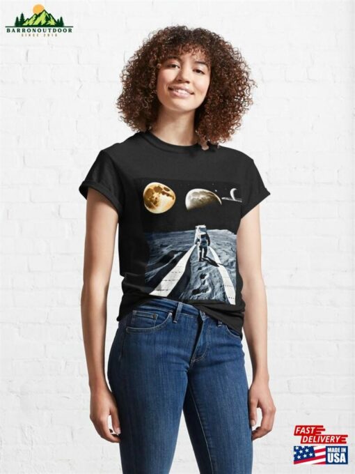 Astronaut Moon Landing Abstract Art Classic T-Shirt Hoodie