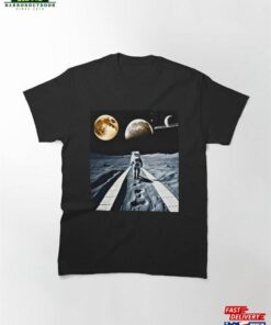 Astronaut Moon Landing Abstract Art Classic T-Shirt Hoodie