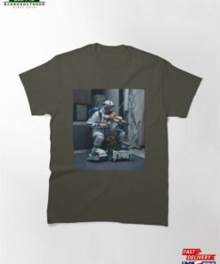 Astronaut Playing Violin Classic T-Shirt