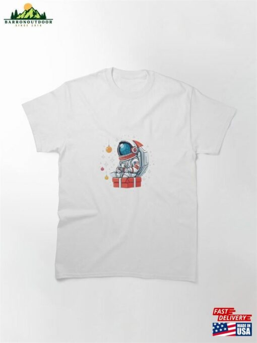 Astronauts Celebrate Christmas Classic T-Shirt Unisex