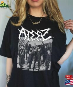 Ateez The Fellowship Break Wall 2023 World Tour Shirt Outlaw Kpop Sweatshirt Classic Ateez The Fellowship Break Wall 2023 World Tour Shirt Outlaw Kpop Sweatshirt Classic